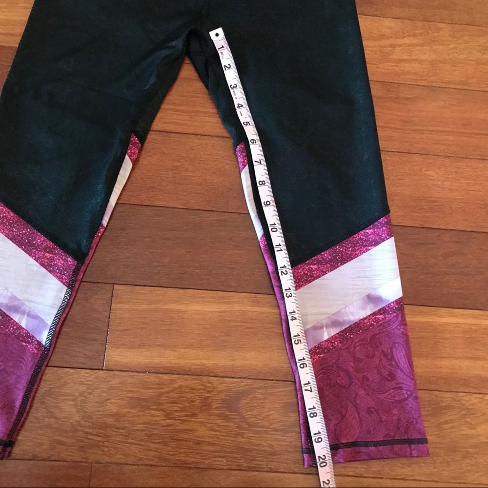 RBX Women Cropped Leggings. - Picture 7 of 8
